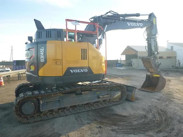 Image of Volvo ECR145EL equipment image 2