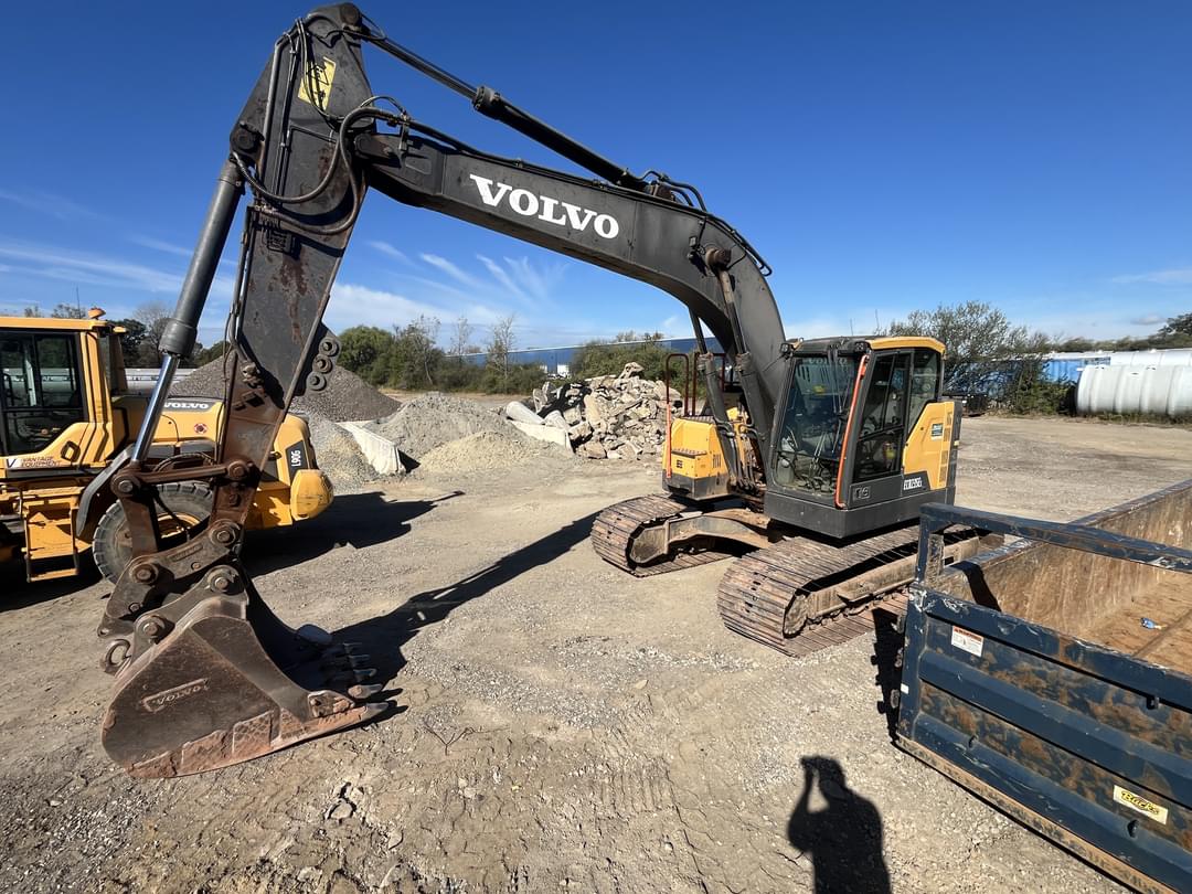 Image of Volvo ECR235EL Primary image