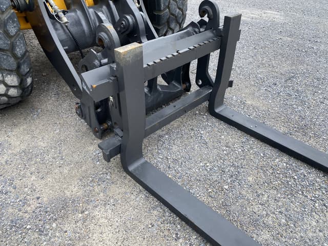 Image of Volvo L60H equipment image 4