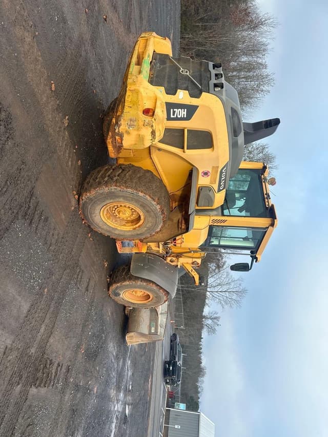 Image of Volvo L70H equipment image 4