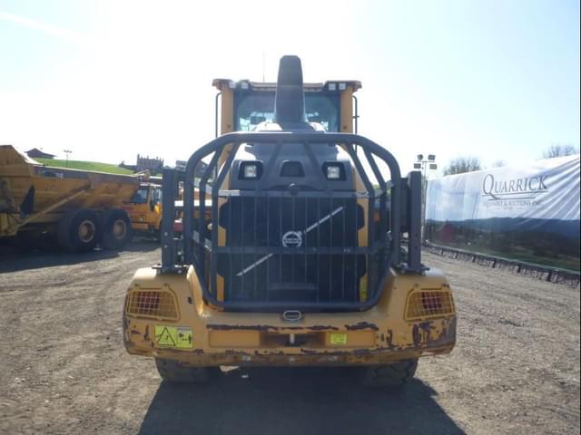 Image of Volvo L70H equipment image 3