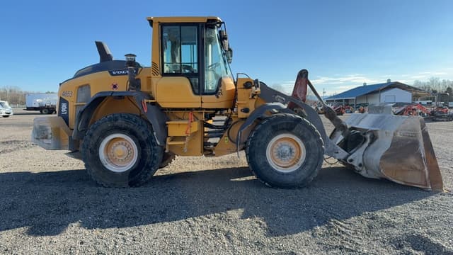 Image of Volvo L90H equipment image 3