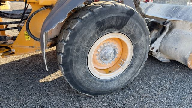 Image of Volvo L90H equipment image 4