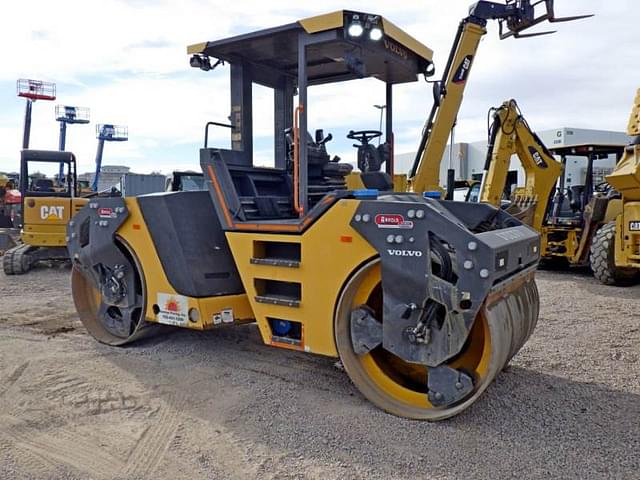 Image of Volvo DD1050SC equipment image 1