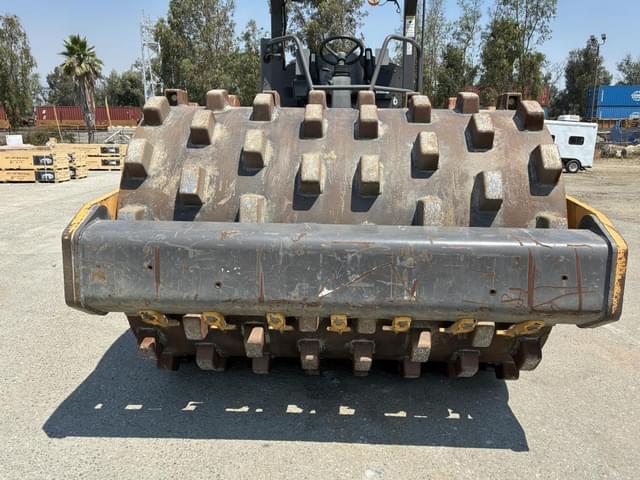 Image of Volvo SD115B equipment image 4