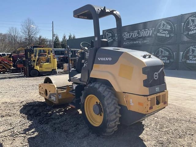 Image of Volvo SD45B equipment image 1