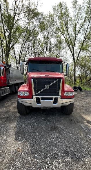 Image of Volvo VHD equipment image 2