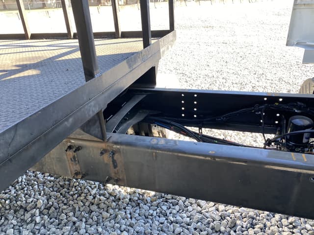 Image of Volvo VN equipment image 4