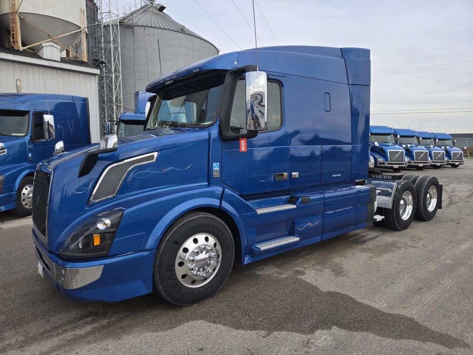 2018 Volvo VNL Equipment Image0
