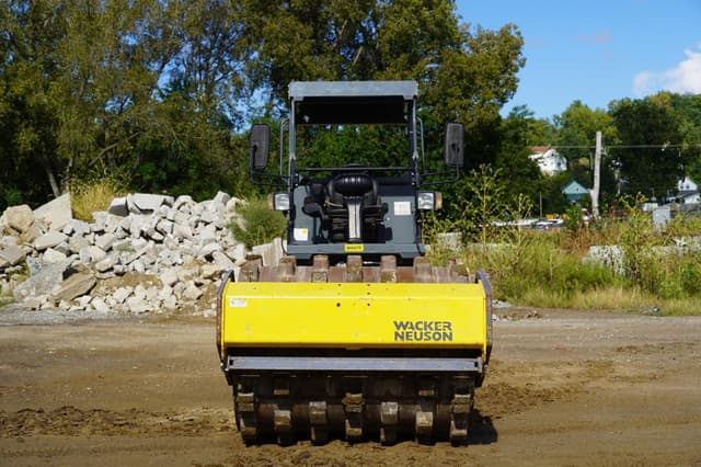 Image of Wacker Neuson RC70 equipment image 2