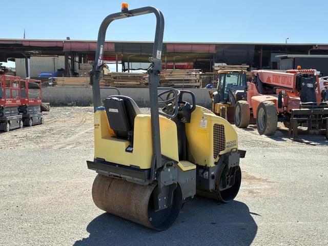 Image of Wacker Neuson RD12A equipment image 2