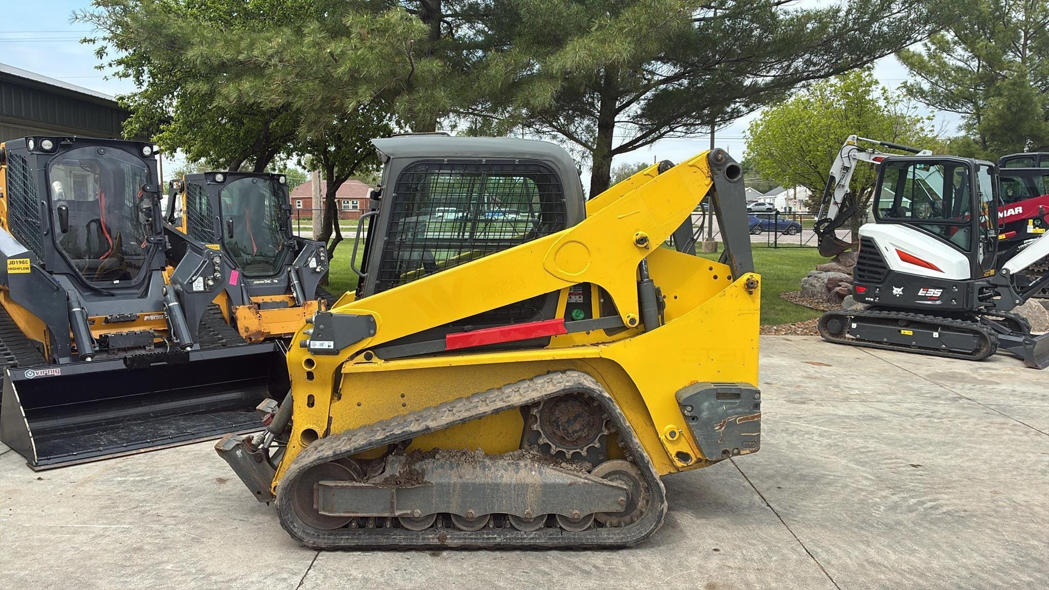 2018 Wacker Neuson ST31 Equipment Image0