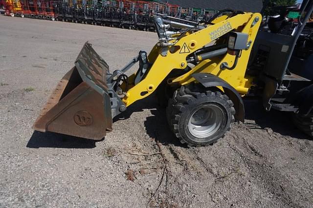 Image of Wacker Neuson WL32 equipment image 3