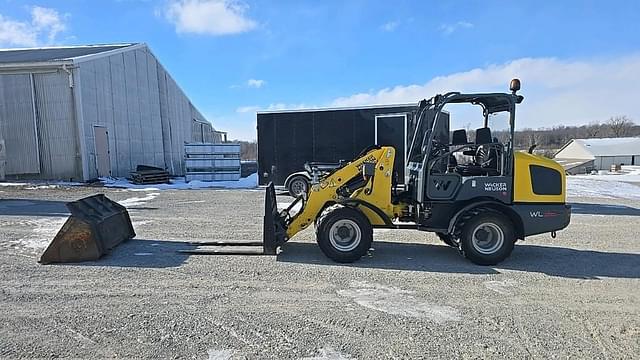 Image of Wacker Neuson WL32 equipment image 1