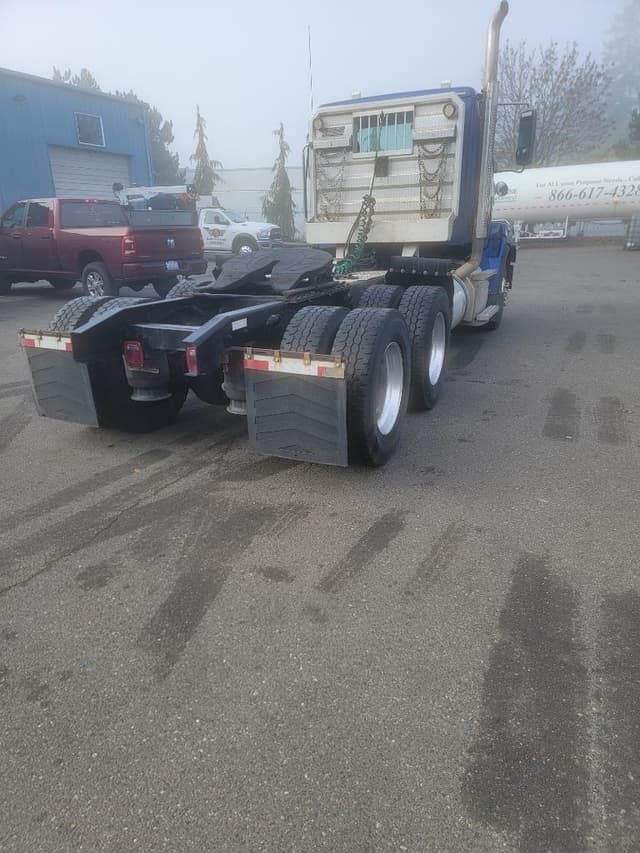 Image of Western Star 4700 equipment image 3