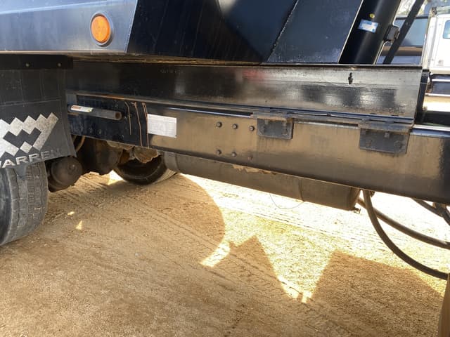 Image of Western Star W4900SF equipment image 4