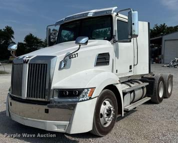 Main image Western Star 5700XE