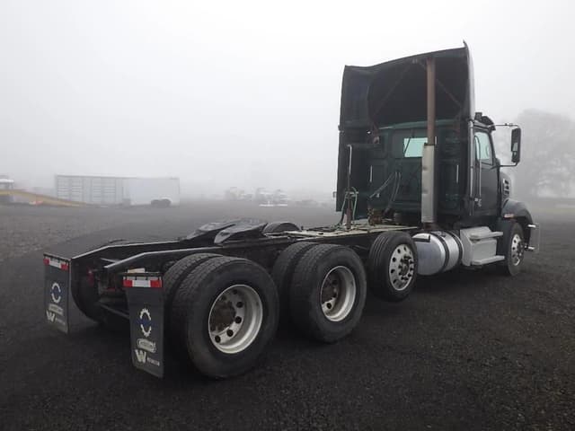 Image of Western Star 5700XE equipment image 4