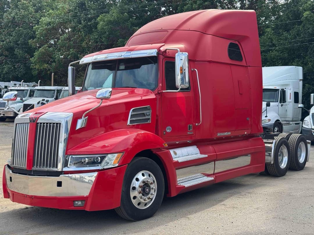 Image of Western Star 5700XE Primary image