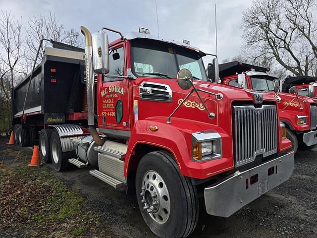Image of Western Star 4700SF equipment image 2