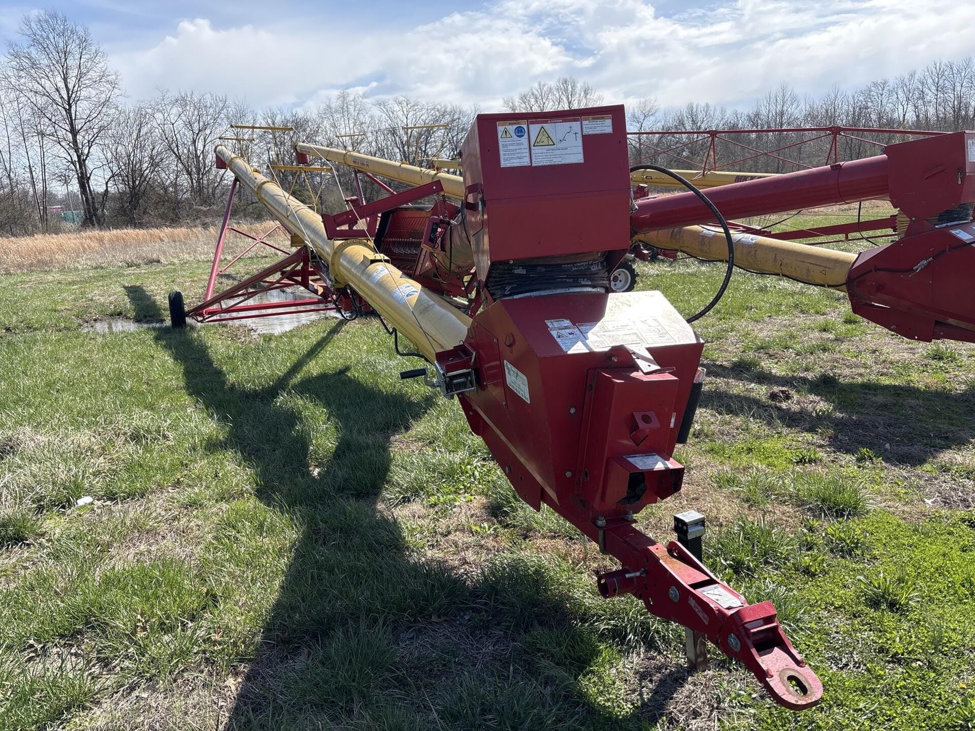 2018 Westfield MKX130-74 Equipment Image0