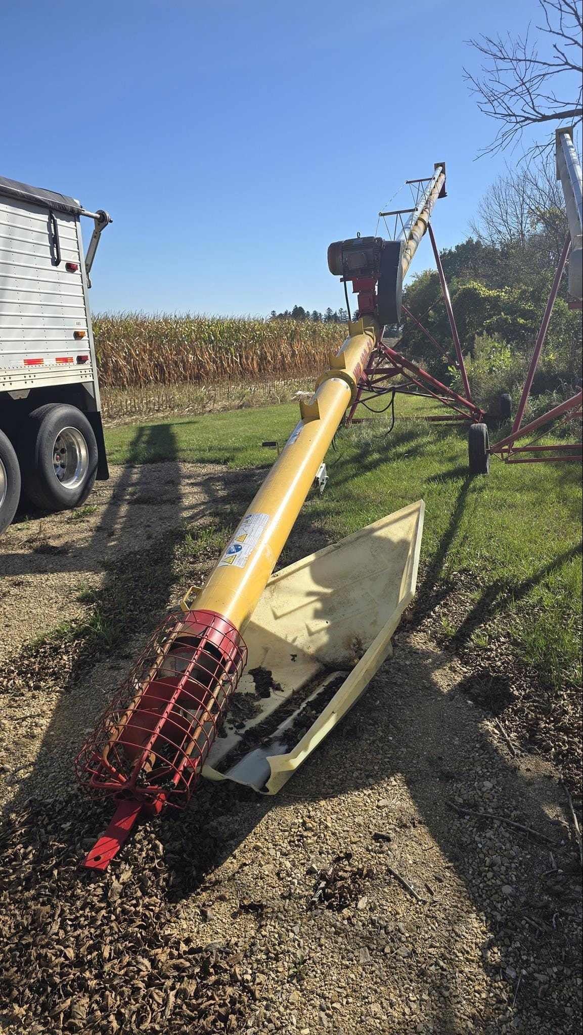 2018 Westfield WR100-61 Equipment Image0