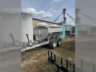 Fertilizer Applicators - Dry