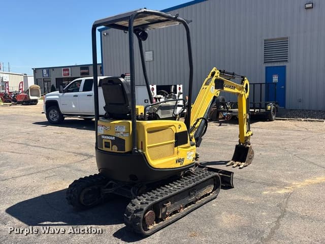 Image of Yanmar VI017 equipment image 4
