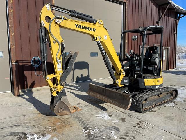 Image of Yanmar Vio35-6A equipment image 2