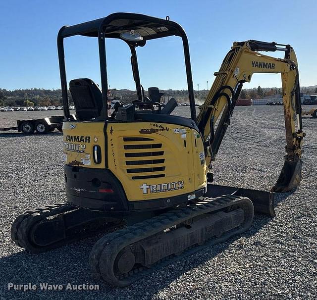 Image of Yanmar Vio35-6A equipment image 4