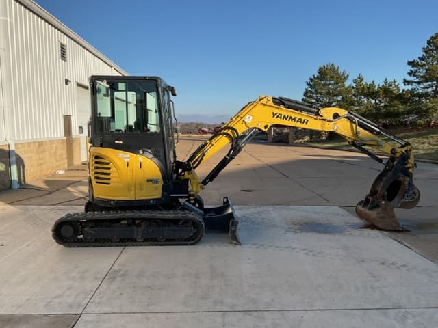 Image of Yanmar VIO35 equipment image 3