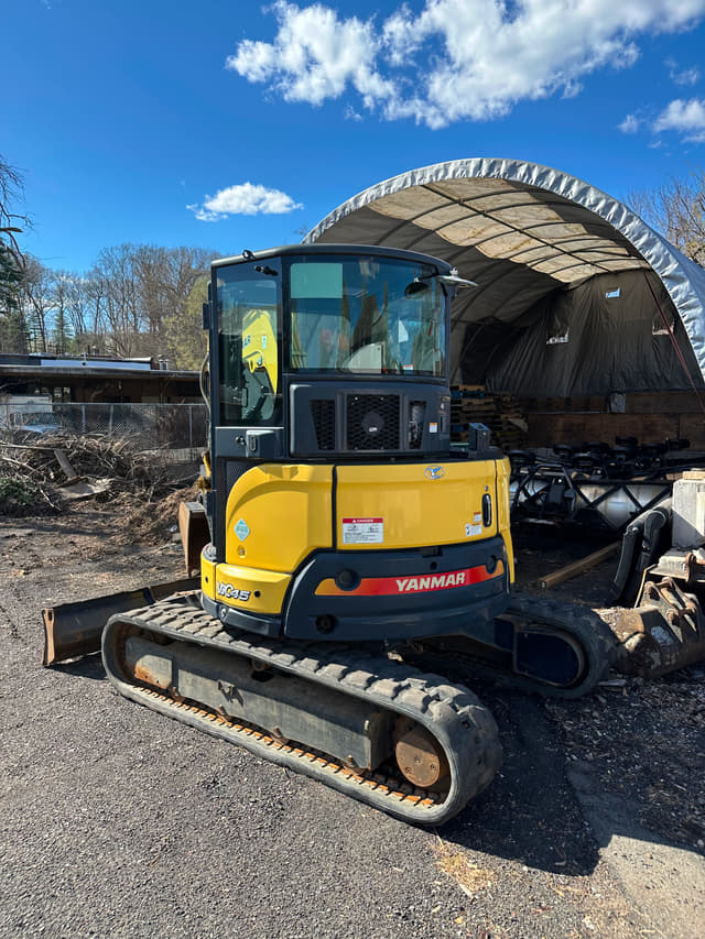 Image of Yanmar VIO45 equipment image 3