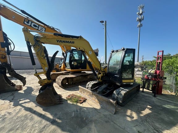 2018 Yanmar VIO80 Equipment Image0