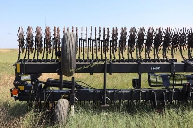 Image of Yetter 3541 equipment image 1