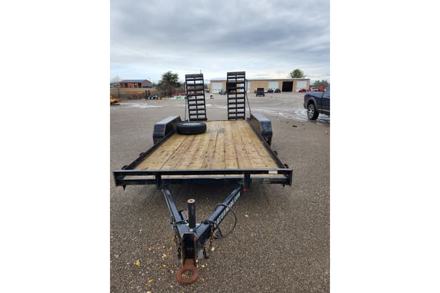 Image of gator 16GT-XLT equipment image 1