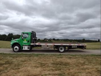 Main image Freightliner M2 106