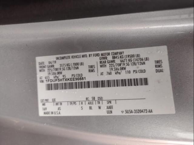 Image of Ford F-550 equipment image 4