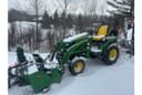 John Deere 2025R Image
