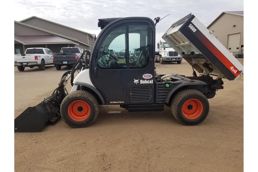 Image of Bobcat Toolcat 5600 Primary image