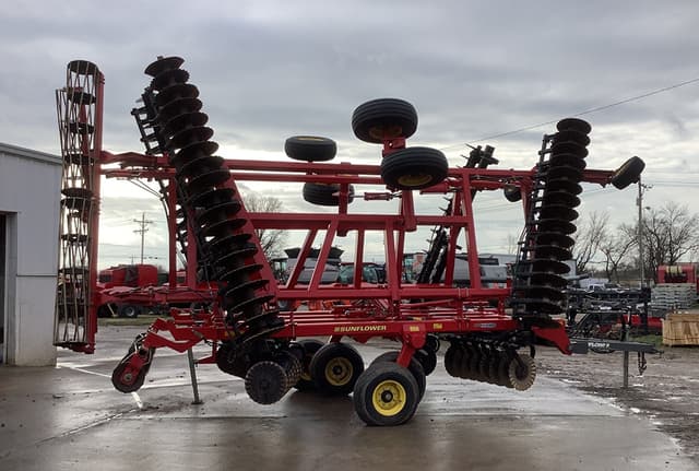 Image of Sunflower 6631-29 equipment image 1