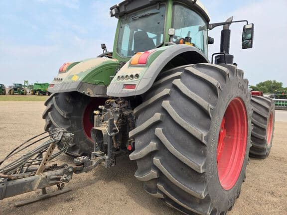 Image of Fendt 1042 Vario equipment image 2