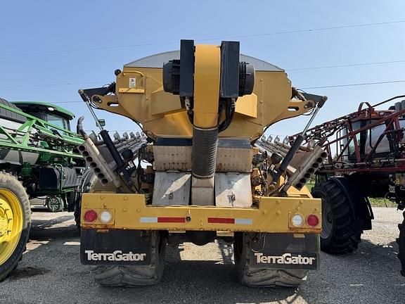 Image of Terra-Gator TG8400C equipment image 2