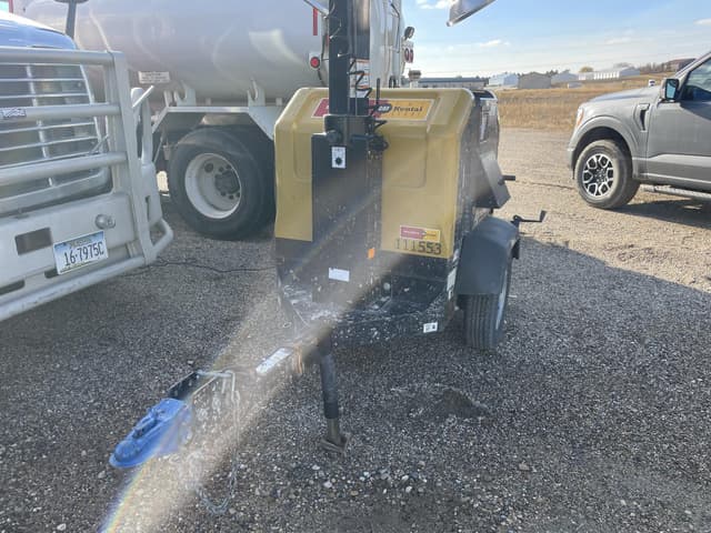 Image of Allmand Night Lite V Series NLV equipment image 1