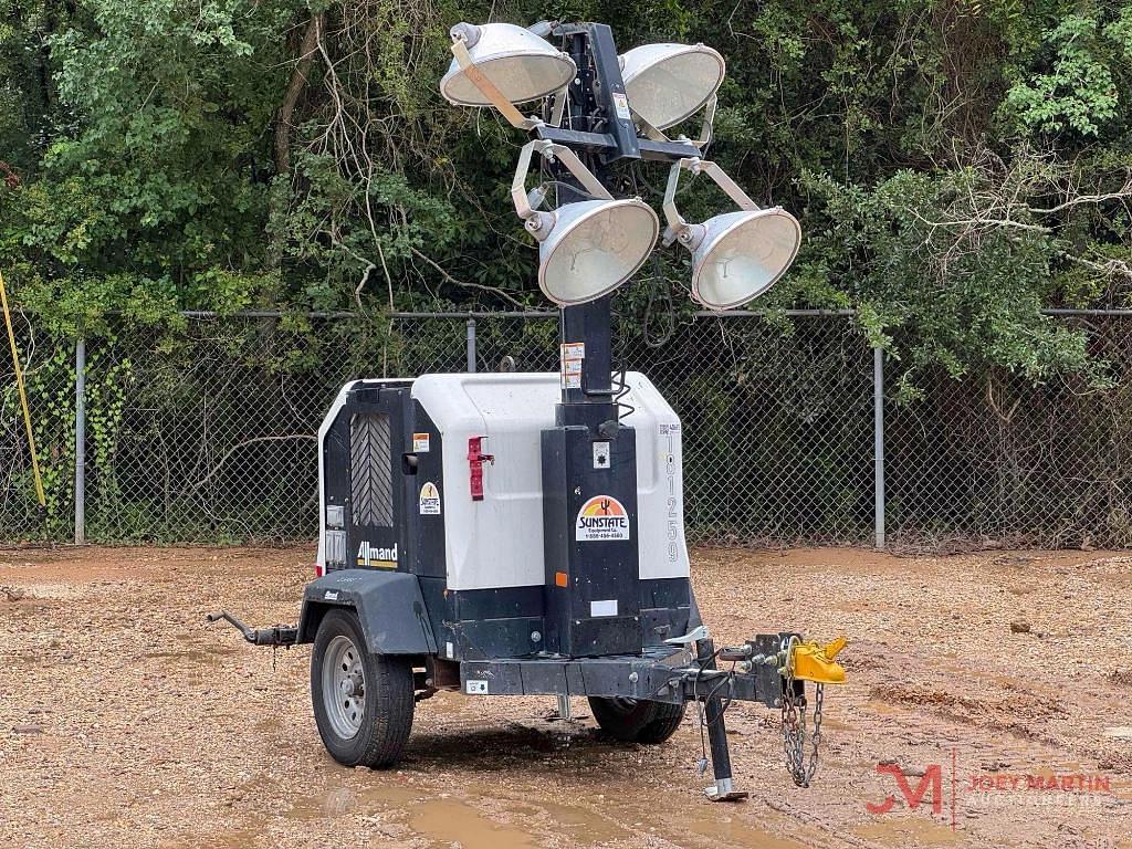 Image of Allmand  Night-Lite V-Series  Primary image