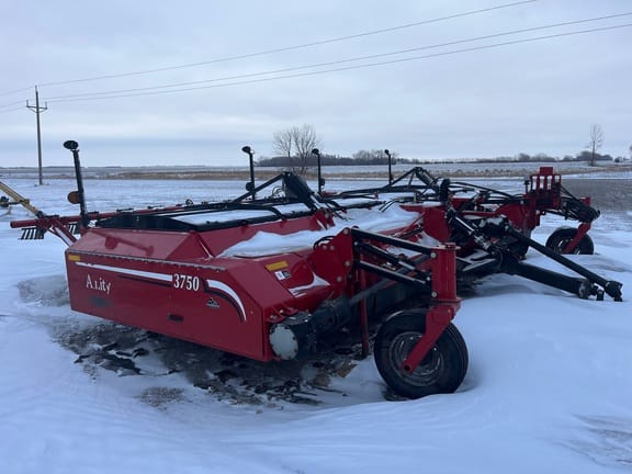 2019 Amity 3750 Equipment Image0