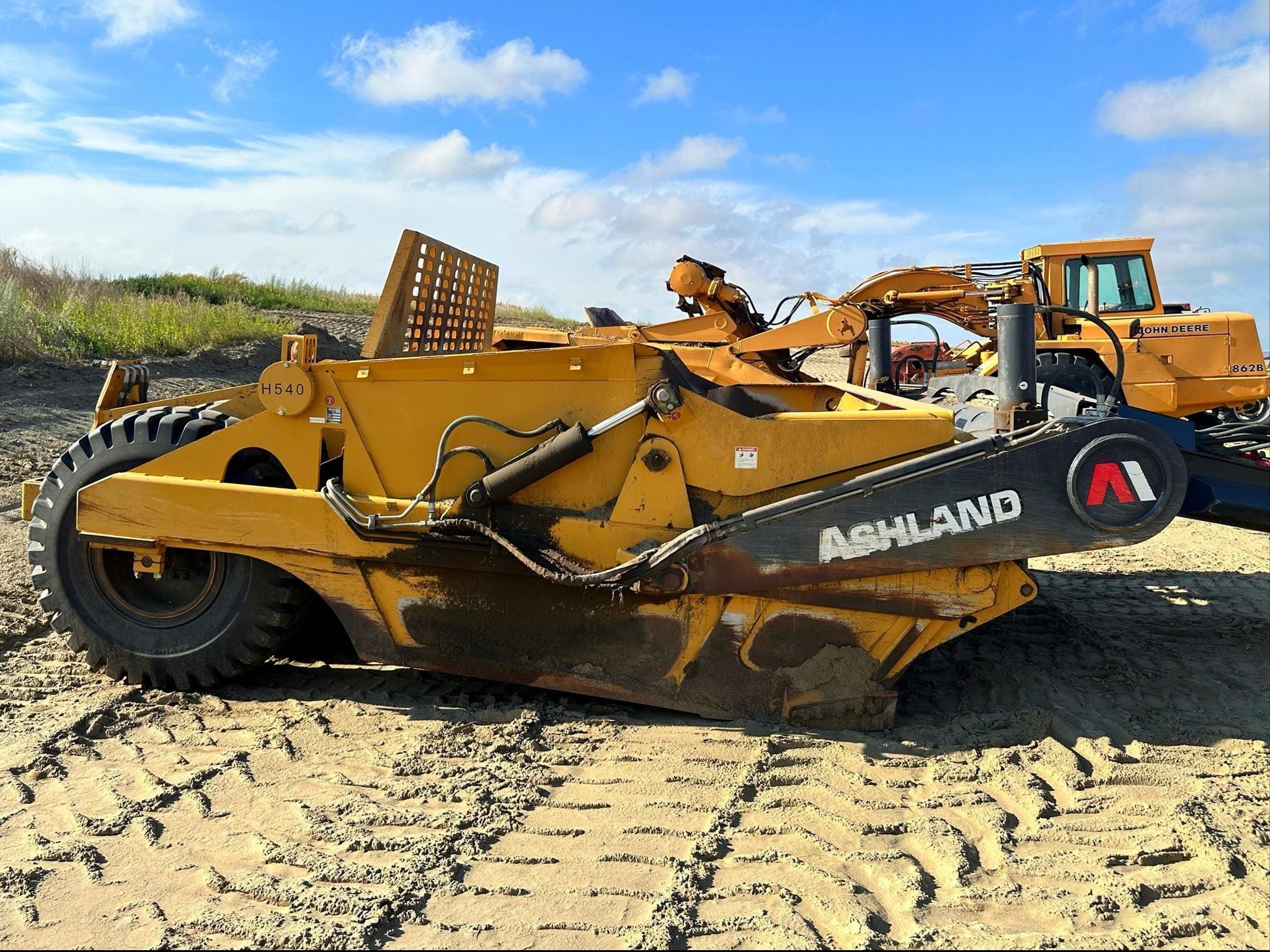 2019 Ashland 220TS4 Equipment Image0