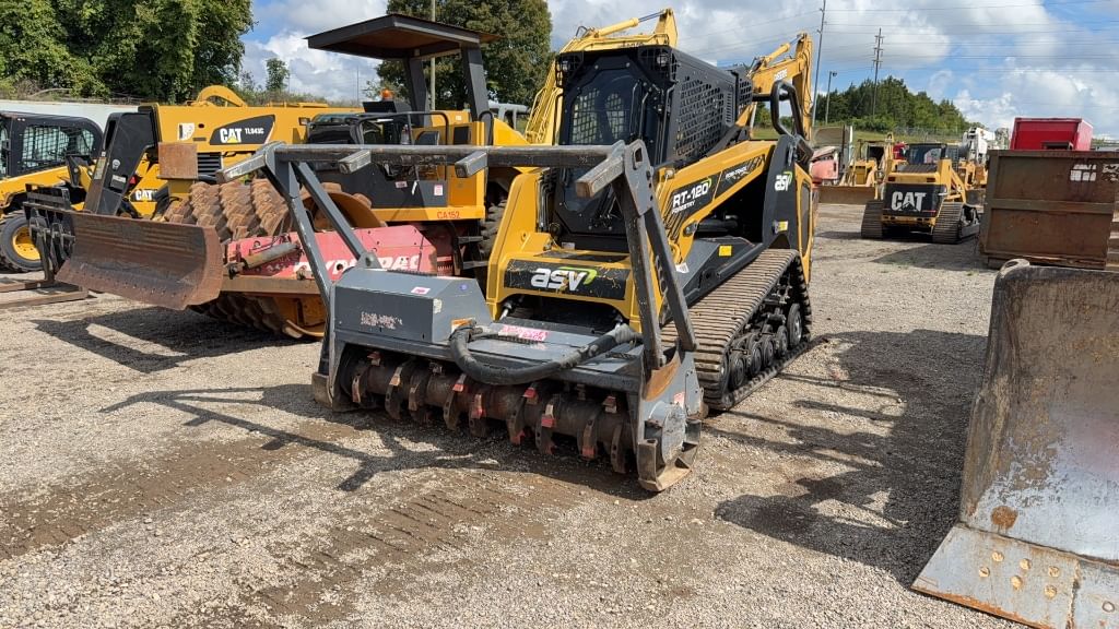 2019 ASV Posi-Track RT120 Equipment Image0