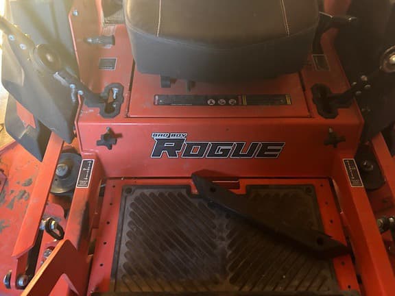 Image of Bad Boy Rogue equipment image 4