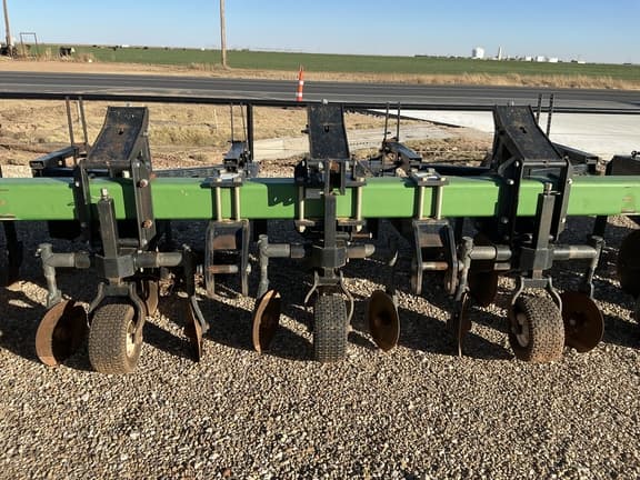 Image of B&H 9100 equipment image 2