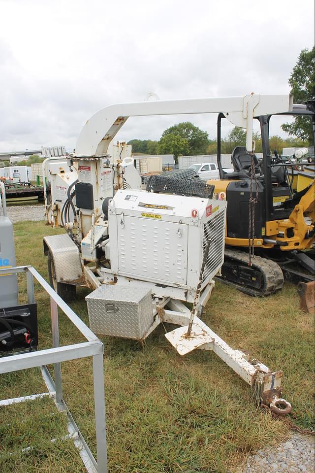 Image of Bandit 200UC equipment image 1